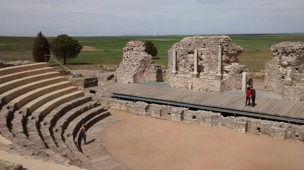 Teatro en la antigua ciudad Romana de Regina (Badajoz)