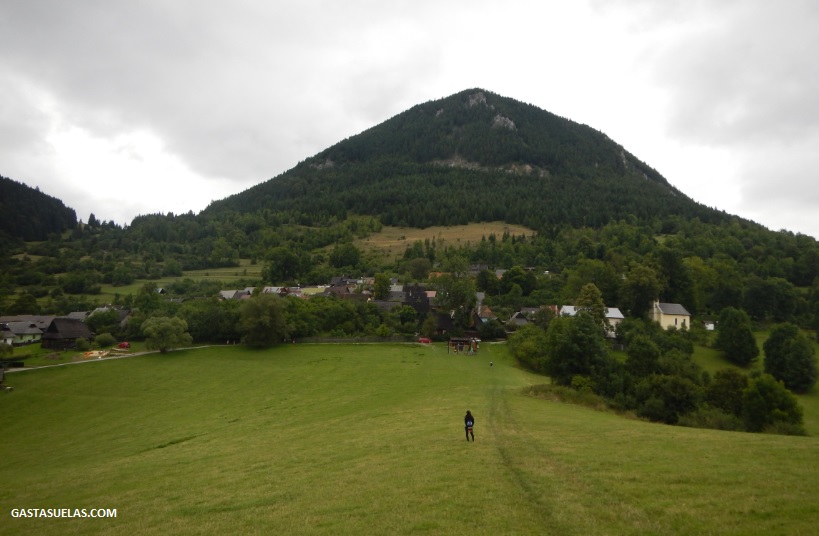 Vista del pueblo de Vlkolínec (Eslovaquia)