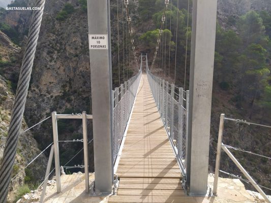 Puente Colgante de El Saltillo (Canillas de Aceituno, Axarquía)