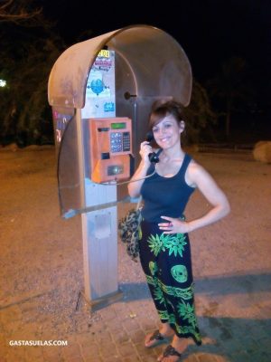 Cabina telefónica en Ein Bokek (Israel)