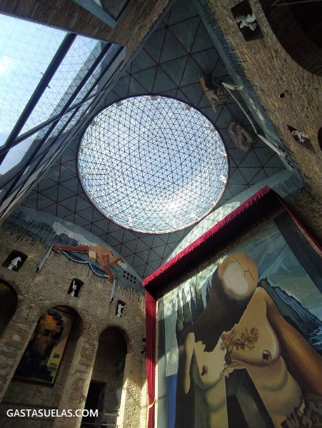 Interior del Teatro Museo Dalí de Figueres (Girona)